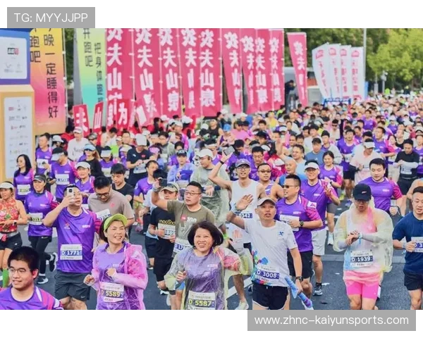 亚洲马拉松锦标赛中国选手包揽奖牌，亮丽表现引关注，亚洲马拉松最好成绩